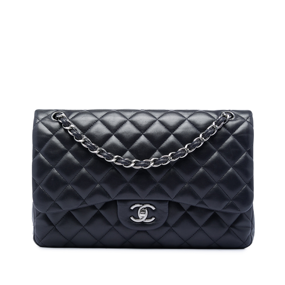 Pre-Loved Chanel Jumbo Classic Lambskin Double Flap